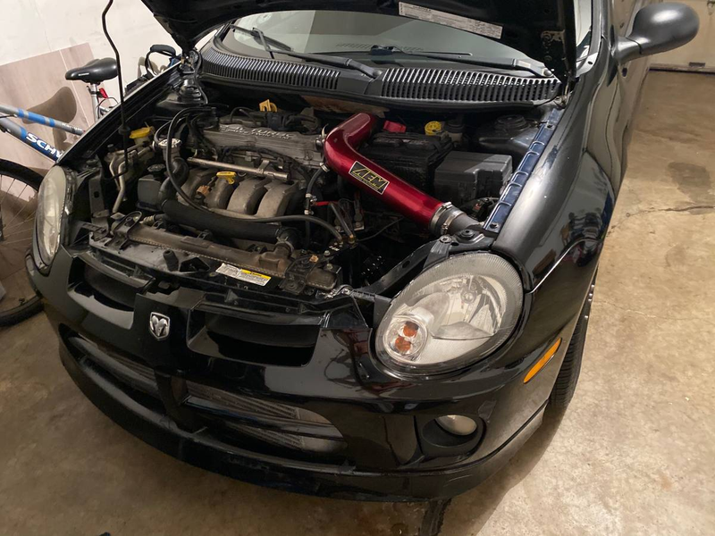 Illustration for article titled At $2,600, Would You Knock Around In This 2004 Dodge Neon SRT-4?